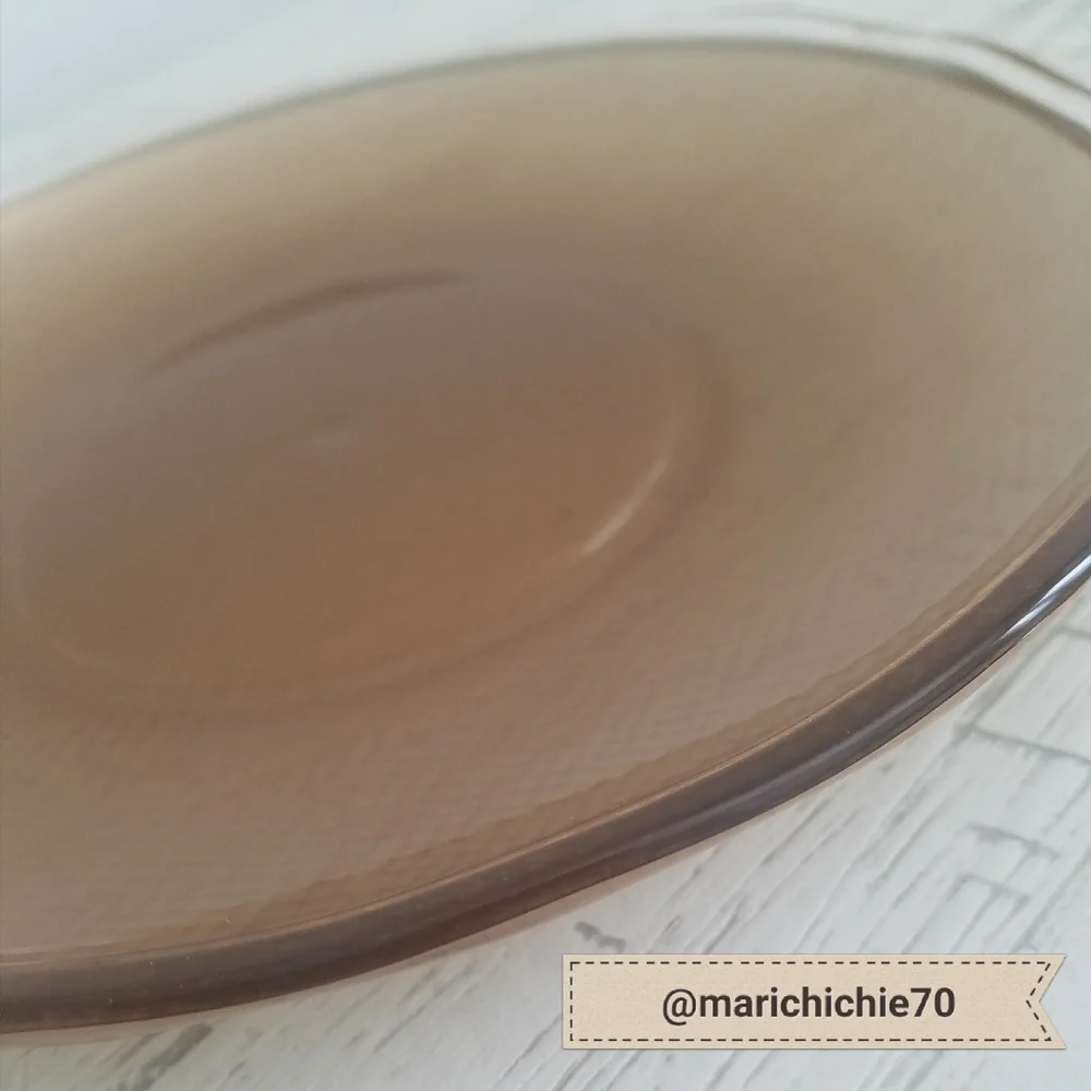 Pottery Barn Melamine Salad Plates Set